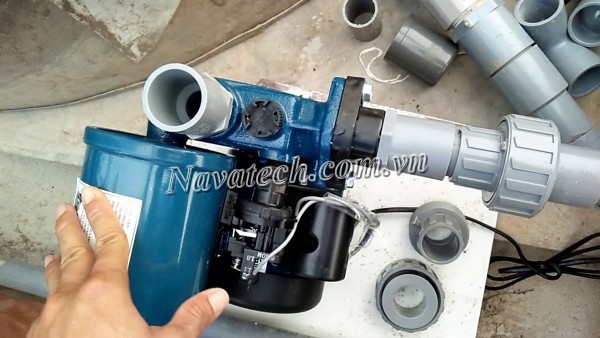 Sửa bơm tăng áp chạy ngắt liên tục